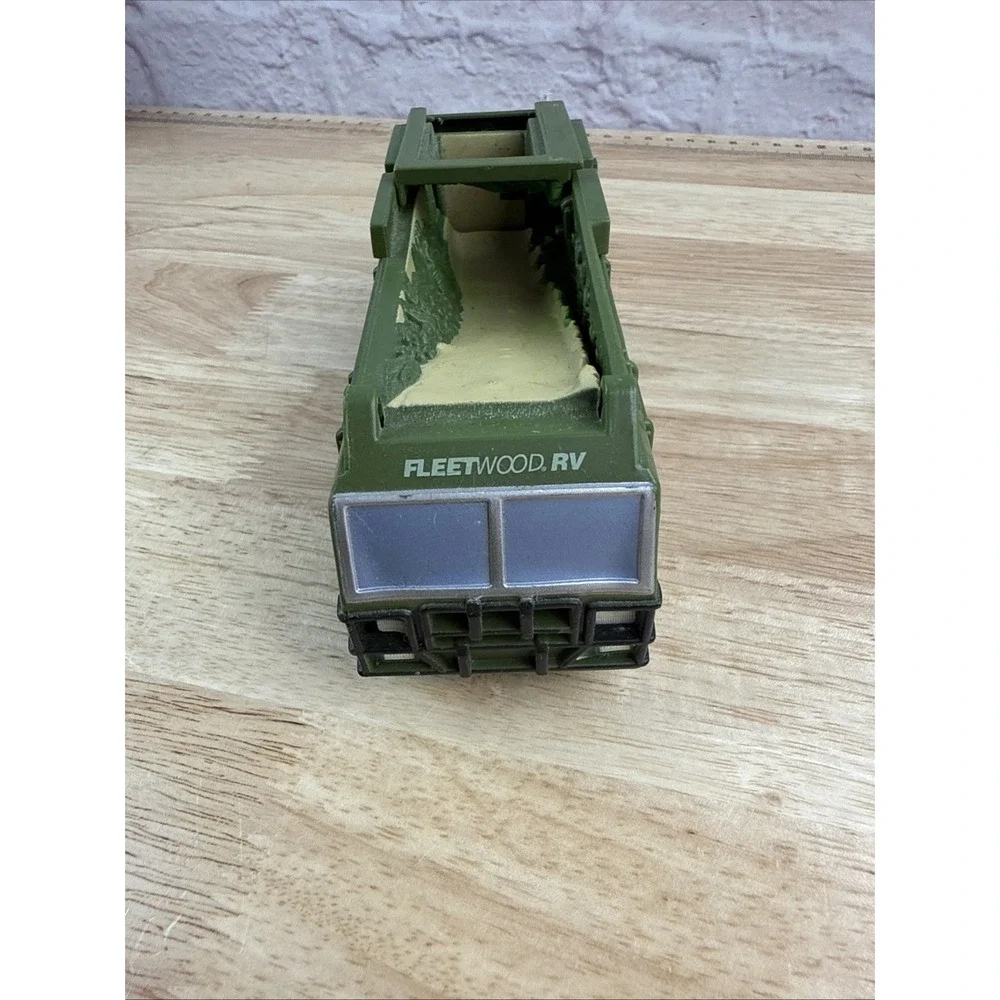 Vintage‎ Jurassic Park The Lost World 1997 Mobile Command Center/RV Micro